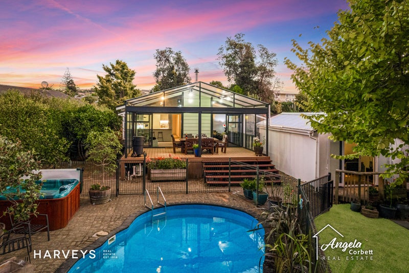 20 Jillian Drive, Ranui, Auckland - Carousel 2