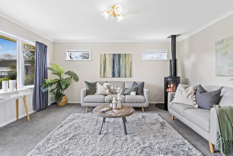 18A Avalon Crescent, Avalon, Lower Hutt - Carousel 2