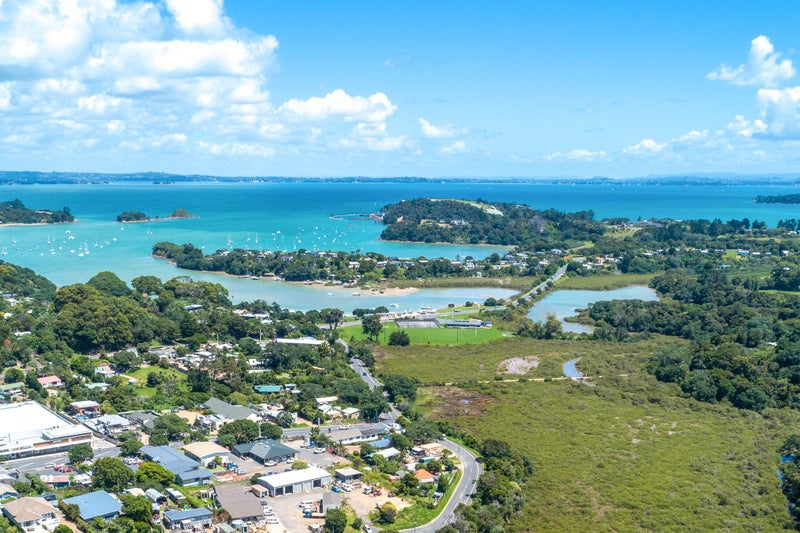 46 Wharf Road, Ostend, Waiheke Island - Carousel 17