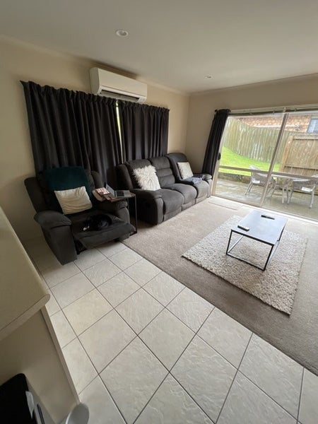 8 Jomard Terrace, Northcross, Auckland - Carousel 8