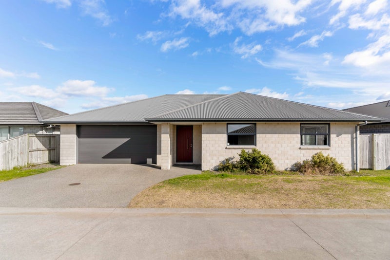 9 Fuller Street, Papamoa Beach, Papamoa - Carousel 1