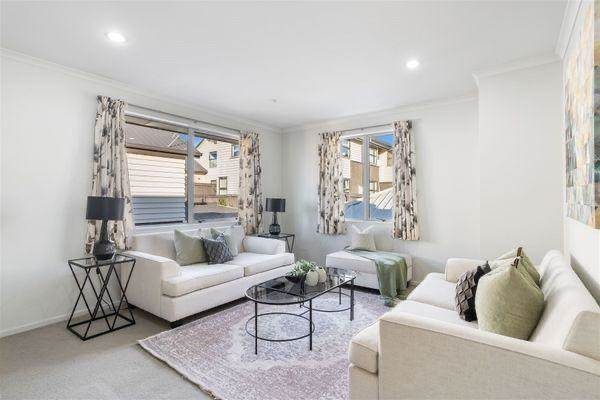 10 Lane Cameron Place, Flat Bush, Auckland - Carousel 1