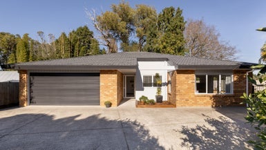 180B Grange Road, Otumoetai, Tauranga - Carousel 1