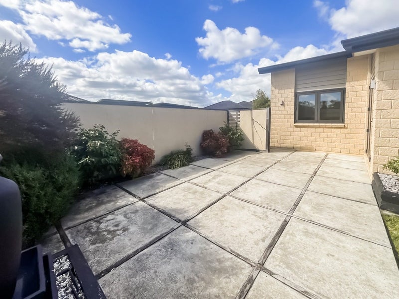 86 Rosalie Terrace, Kelvin Grove, Palmerston North - Carousel 14