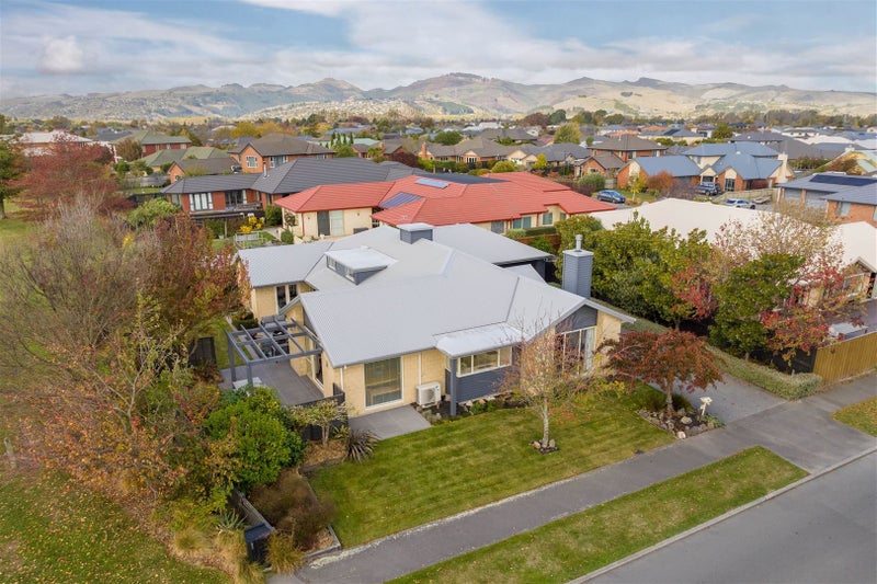 36 Mcmahon Drive, Aidanfield, Christchurch - Carousel 36