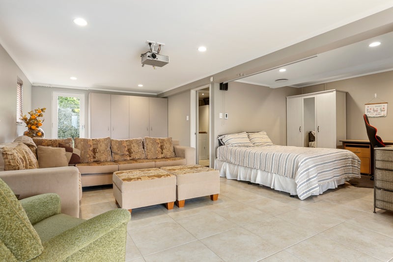 9 Tui Vale Road, Shelly Park, Auckland - Carousel 31