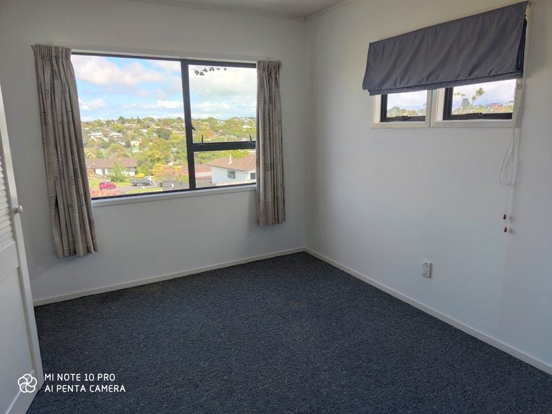 23 Leiden Place, Totara Vale, Auckland - Carousel 11