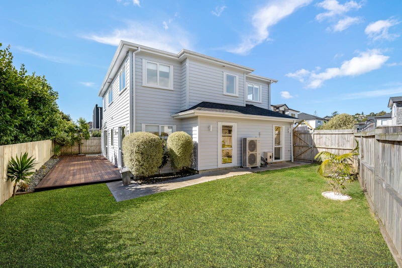 35A Point View Drive, East Tāmaki Heights, Auckland - Carousel 2