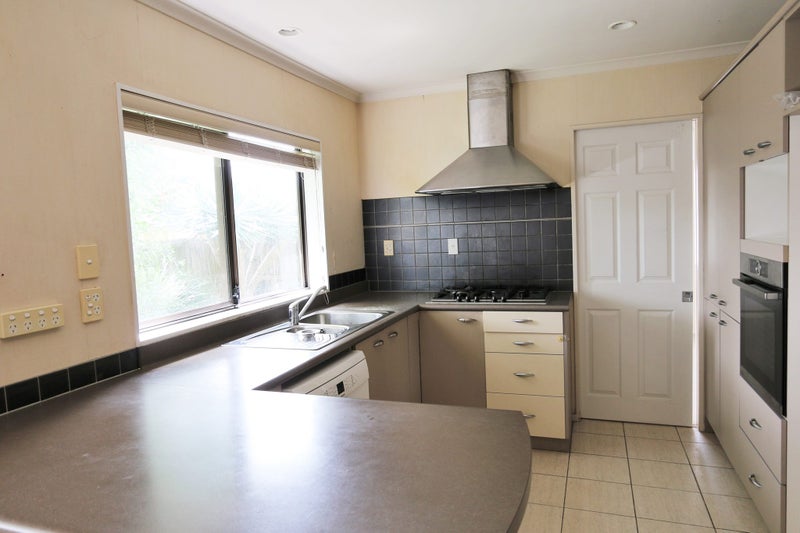20 Feeny Crescent, East Tamaki, Auckland - Carousel 2
