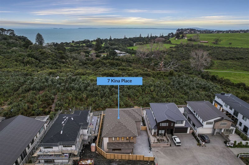 7 Kina Place, Long Bay, Auckland - Carousel 2
