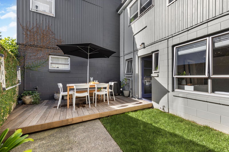 4/47 Point Chevalier Road, Point Chevalier, Auckland - Carousel 1