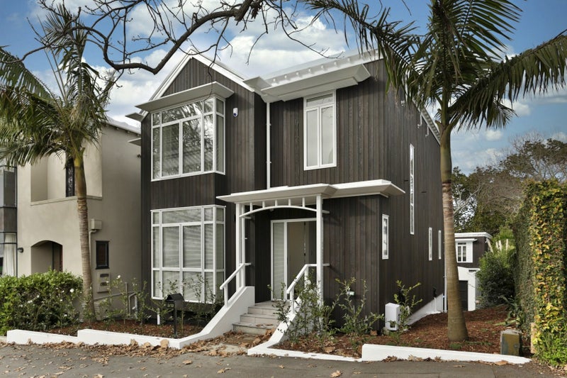 3/13 Hepburn Street, Freemans Bay, Auckland - Carousel 1