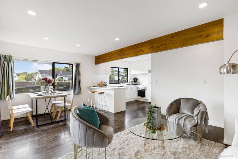 45 Fitzherbert Avenue, West Harbour, Auckland - Carousel 2