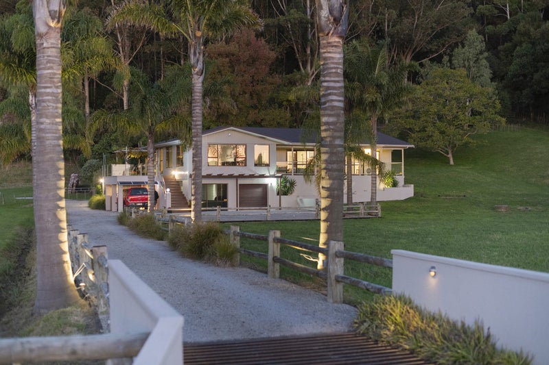 50 Domain Road, Ormond, Gisborne - Carousel 2