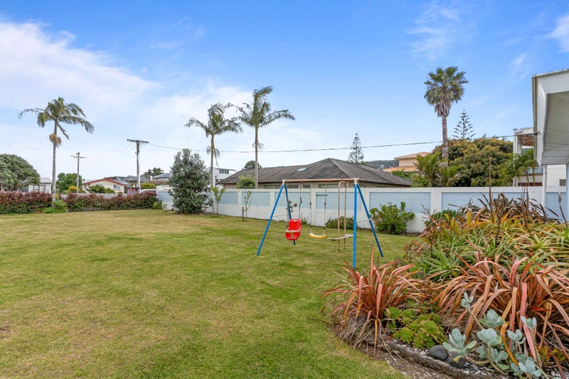 1002 Port Road, Whangamatā - Carousel 32