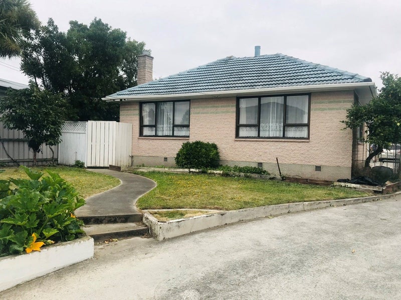 4 Shirldale Place, Avonhead, Christchurch - Carousel 1