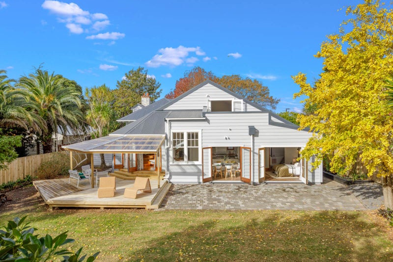 43 Woodglen Road, Glen Eden, Auckland - Carousel 1