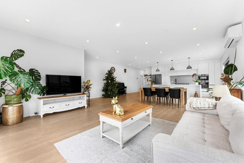 2 Raymond Grace Avenue, Huapai, Kumeu - Carousel 2