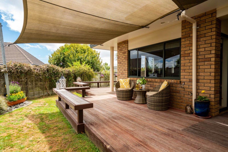 6 Oxford Avenue, Kamo, Whangarei - Carousel 2