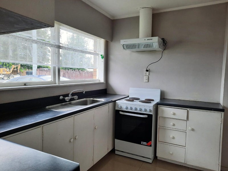 37A Great South Road, Papakura, Papakura - Carousel 1
