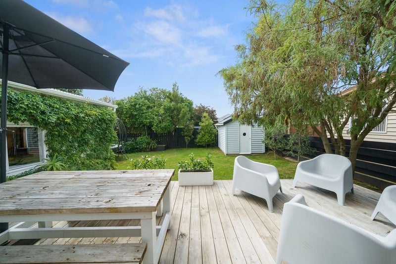 46 Buick Street, Petone, Lower Hutt - Carousel 20