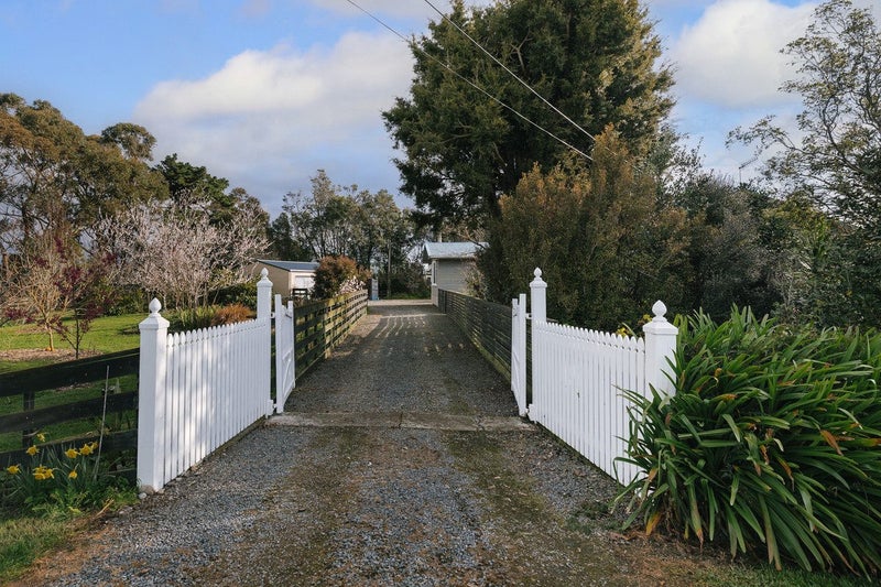 108 CAMPBELLS Road, Opiki, Palmerston North - Carousel 27