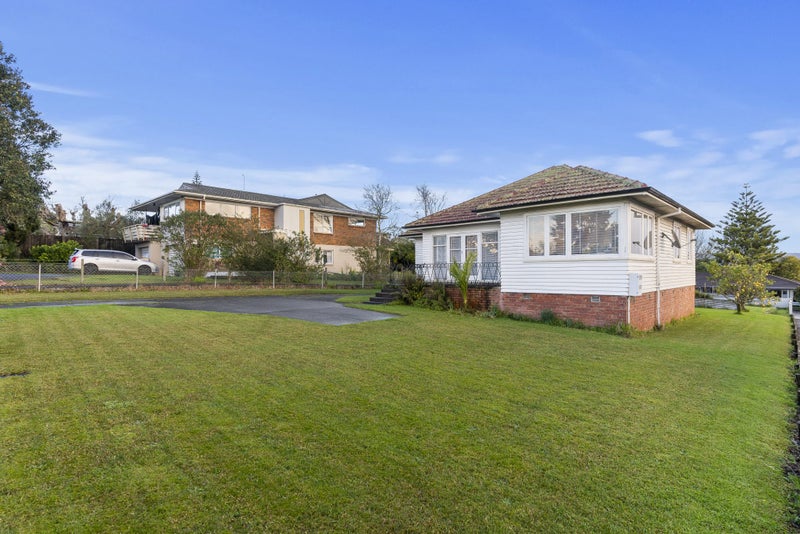 4208 Great North Road, Glendene, Auckland - Carousel 1