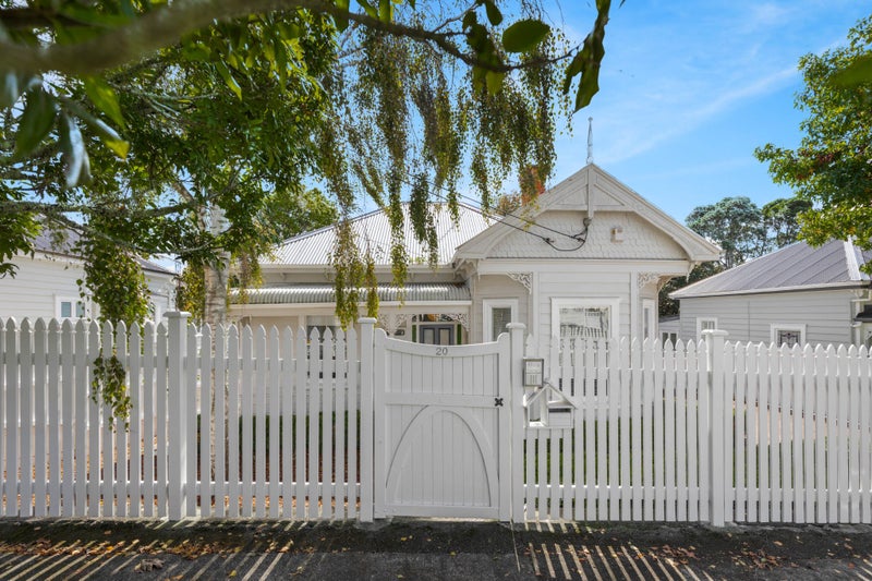 20 Milton Road, Mount Eden, Auckland - Carousel 1