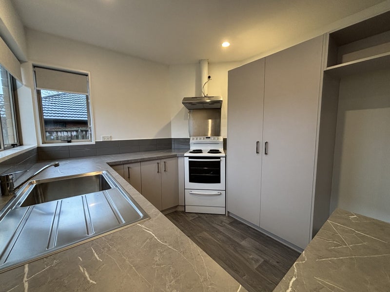 16A Gamblins Road, Saint Martins, Christchurch - Carousel 2