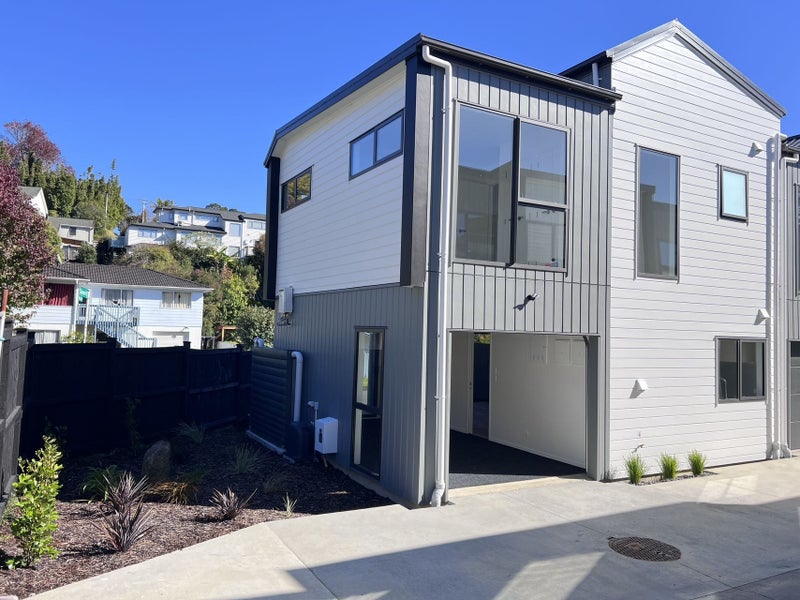 2A Garner Place, Glenfield, Auckland - Carousel 1