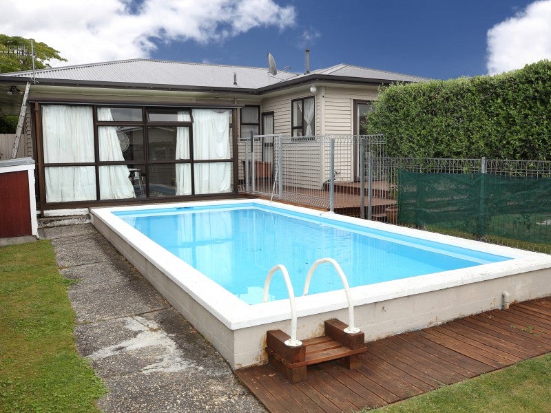 807 Oxford Street, Saint Leonards, Hastings - Carousel 2