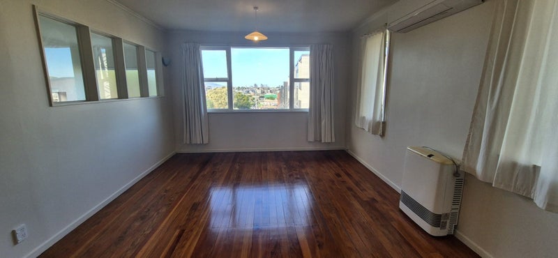 38 Potter Avenue, Northcote, Auckland - Carousel 2