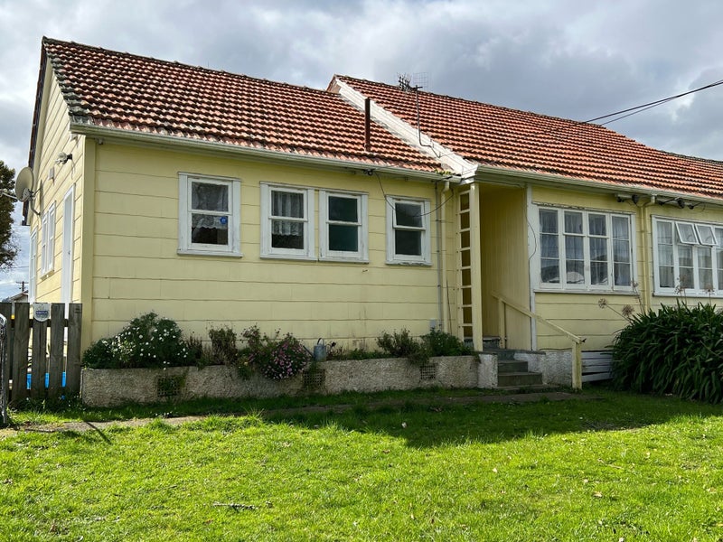 10 Macky Street, Taita, Lower Hutt - Carousel 1