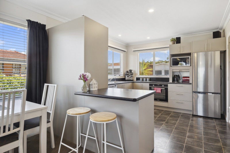 98 Main Road, Fairfield, Dunedin - Carousel 2