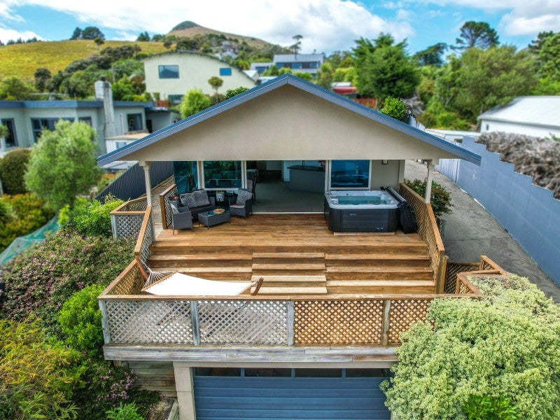 44 Oxley Crescent, Broad Bay, Dunedin - Carousel 1