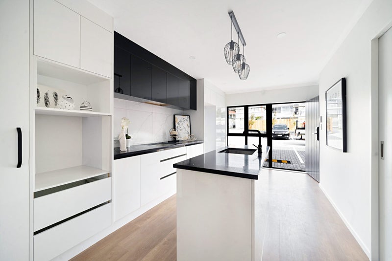 7/32 Brandon Road, Glen Eden, Auckland - Carousel 2