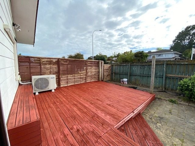 141 AVIEMORE DR, Highland Park, Auckland - Carousel 16