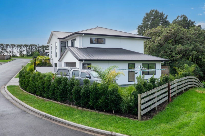 45 Audax Lane, Pyes Pa, Tauranga - Carousel 24