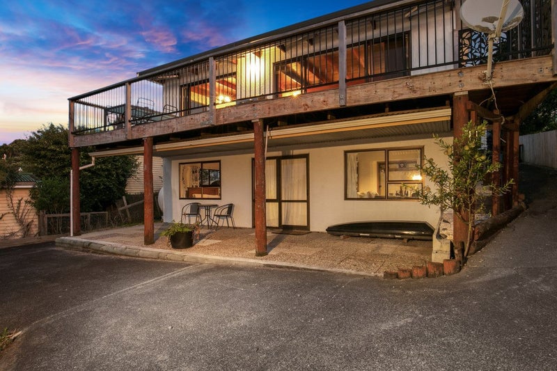 10 Holiday Road, Stanmore Bay, Whangaparaoa - Carousel 2