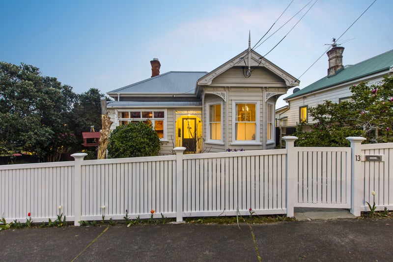 13 Western Springs Road, Morningside, Auckland - Carousel 1