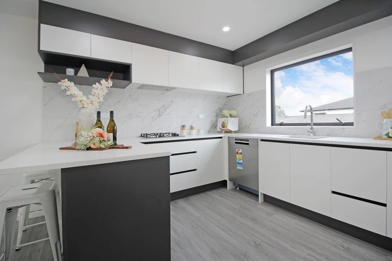58B Friesian Drive, Mangere, Auckland - Carousel 1