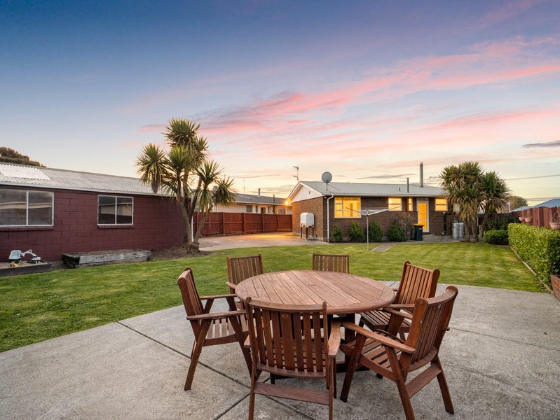 88 Farquhars Road, Redwood, Christchurch - Carousel 2