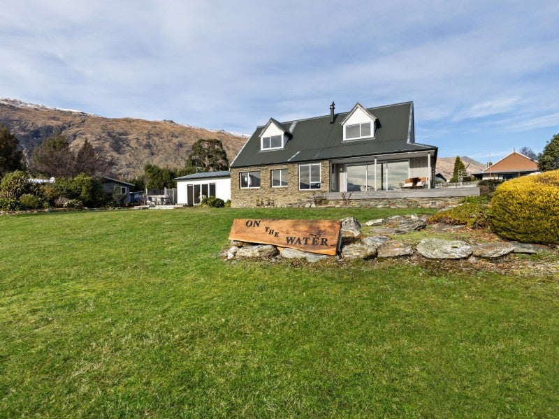 8 Wesney Terrace, Kingston - Carousel 1