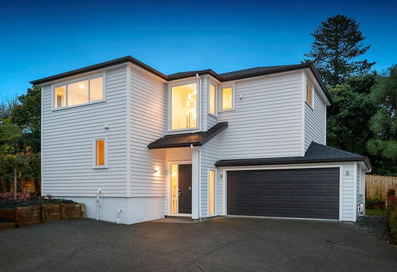 135C Mt Albert RD, Mount Albert, Auckland - Carousel 1