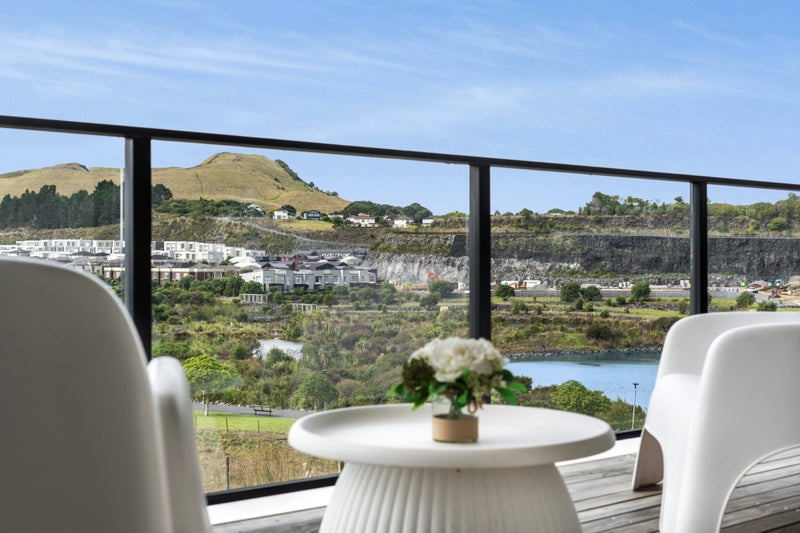 103/189 Barbarich Drive, Stonefields, Auckland - Carousel 1