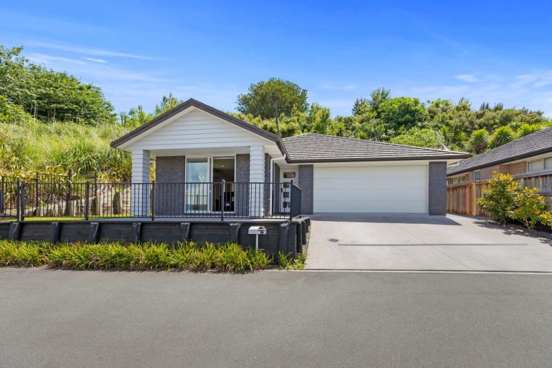 10 Stable Way, Brookfield, Tauranga - Carousel 25