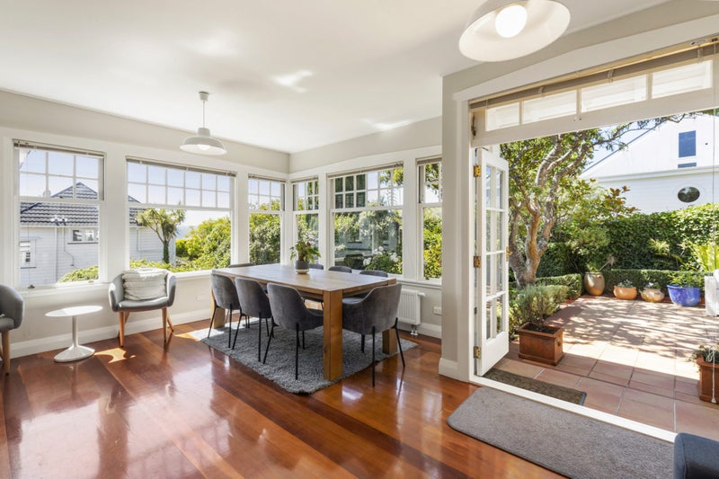 37 Upland Road, Kelburn, Wellington - Carousel 2