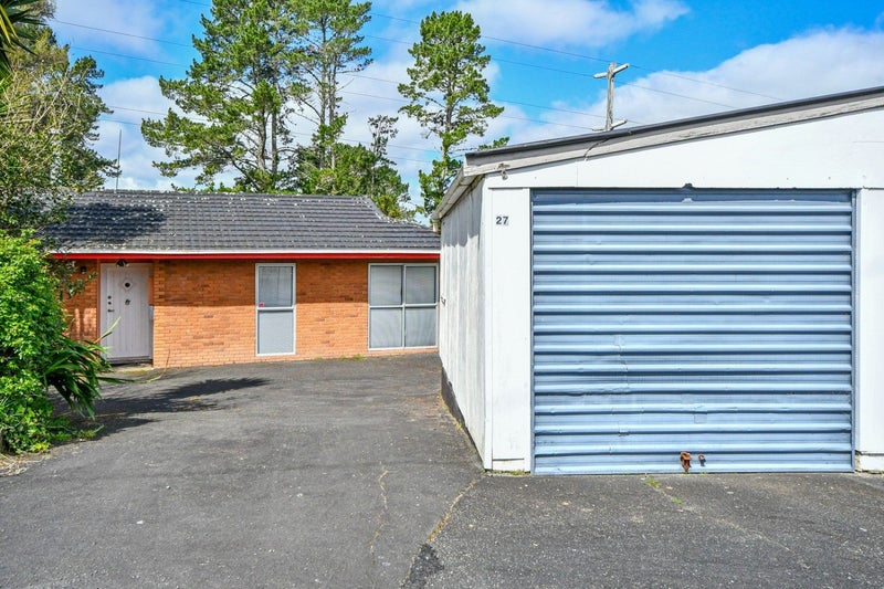 27 Heather Green Avenue, Meremere - Carousel 2