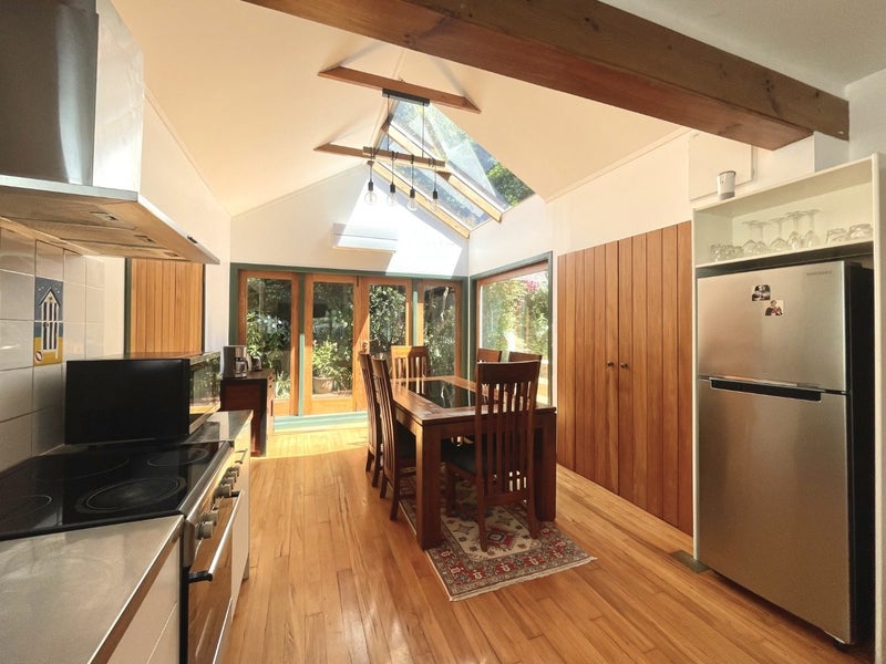 299 Karaka Bay Road, Karaka Bays, Wellington - Carousel 2