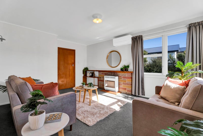 6 Wiremu Place, Blagdon, New Plymouth - Carousel 1